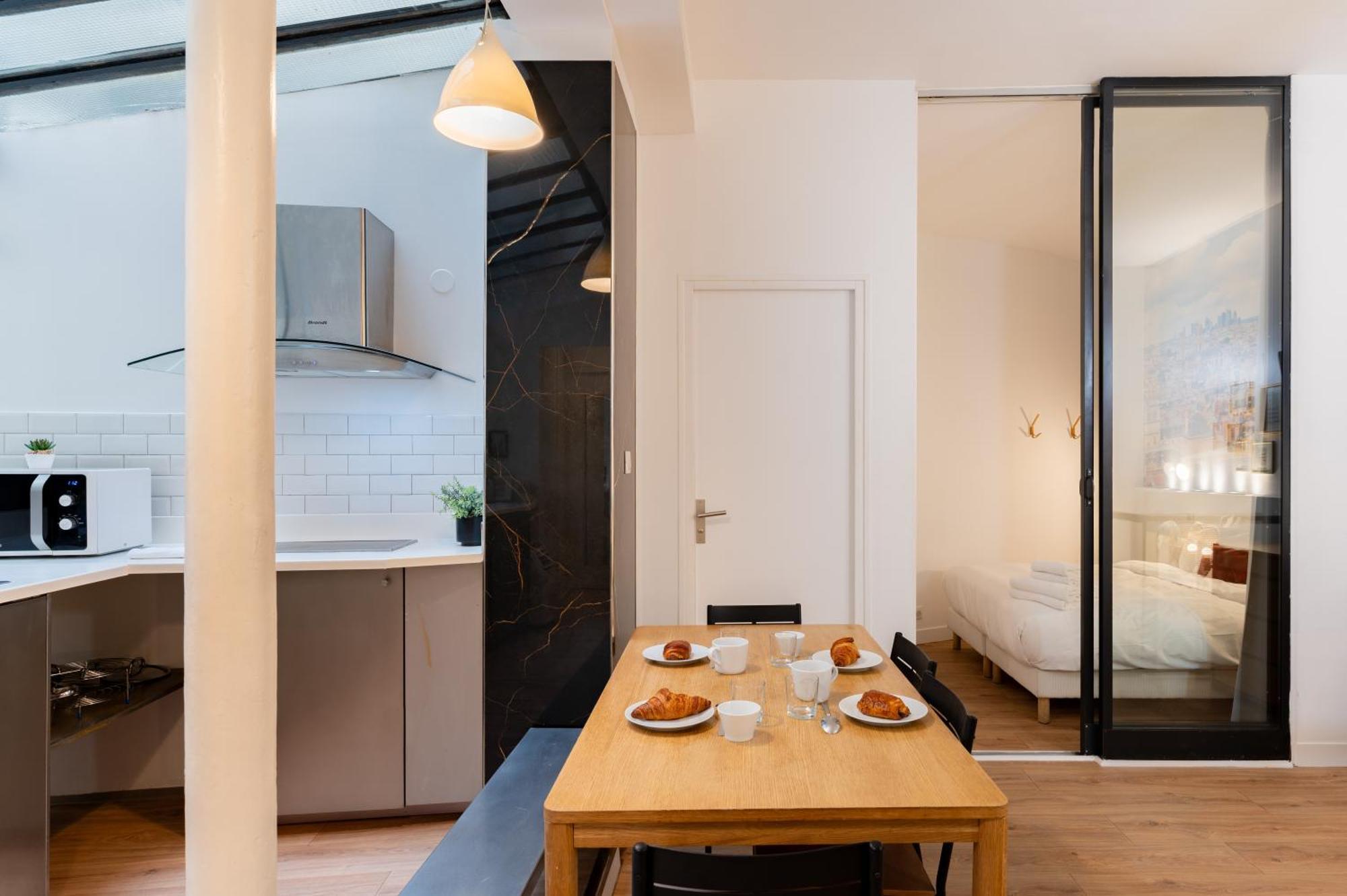 St Germain Sartre Chicsuites Париж Екстериор снимка