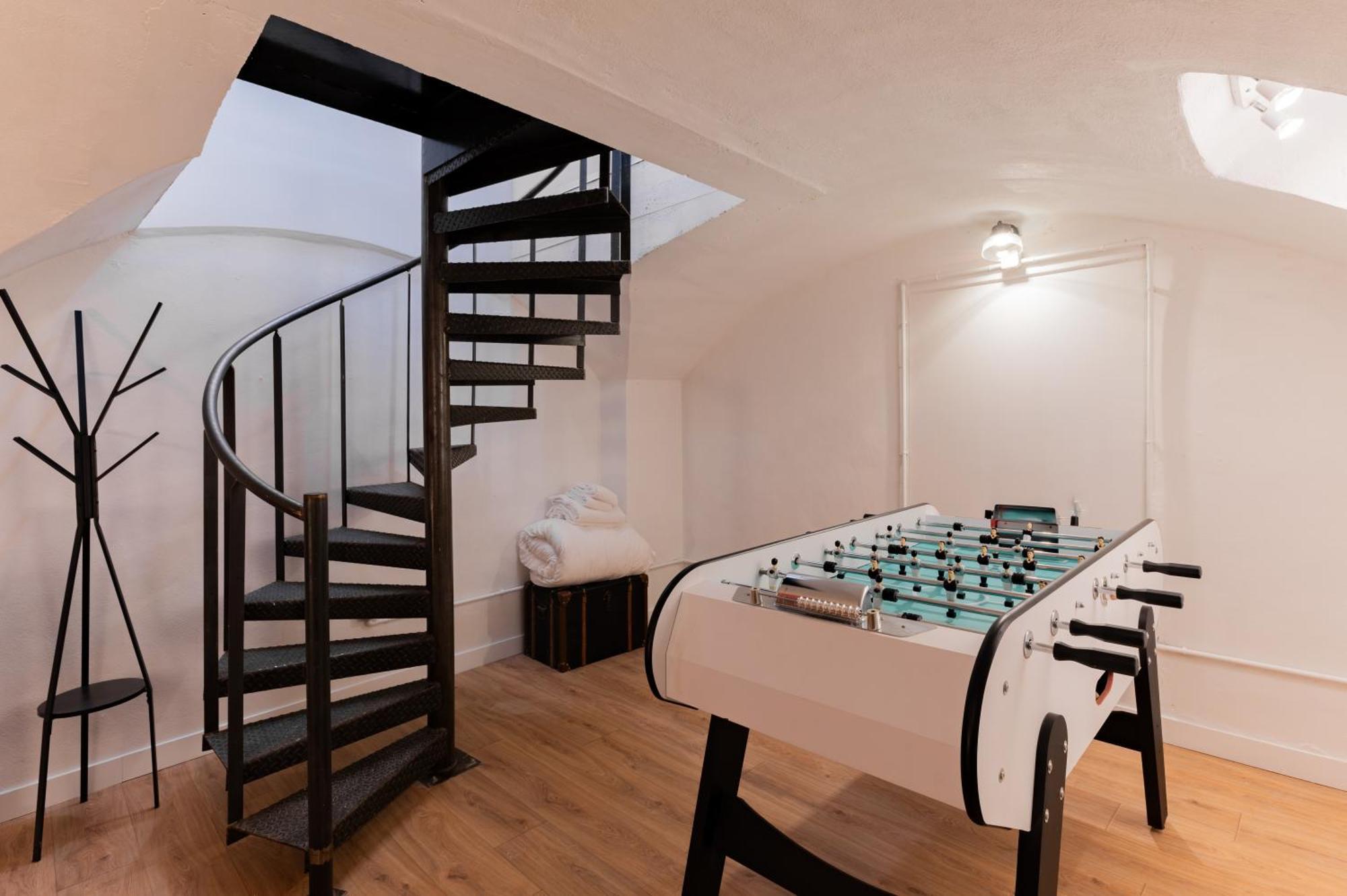 St Germain Sartre Chicsuites Париж Екстериор снимка